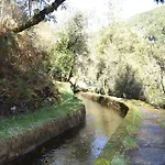 Casa Bugalhas Na Serra Da Lousa Semesterbostad *