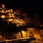 Semesterbostad Casa Bugalhas Na Serra Da Lousa Candal (Lousa)